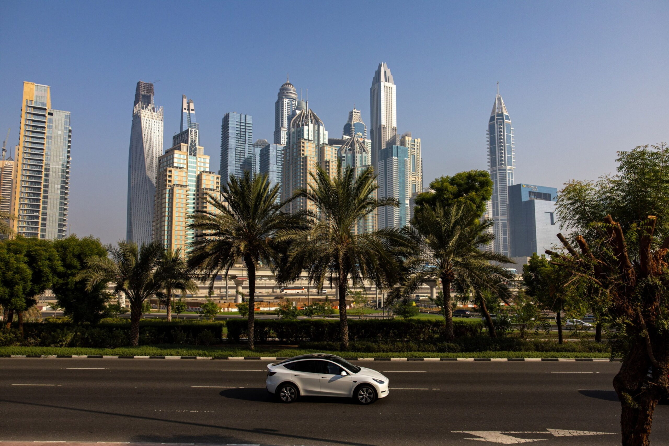 Building Wealth with Professional Financial Planning in Dubai